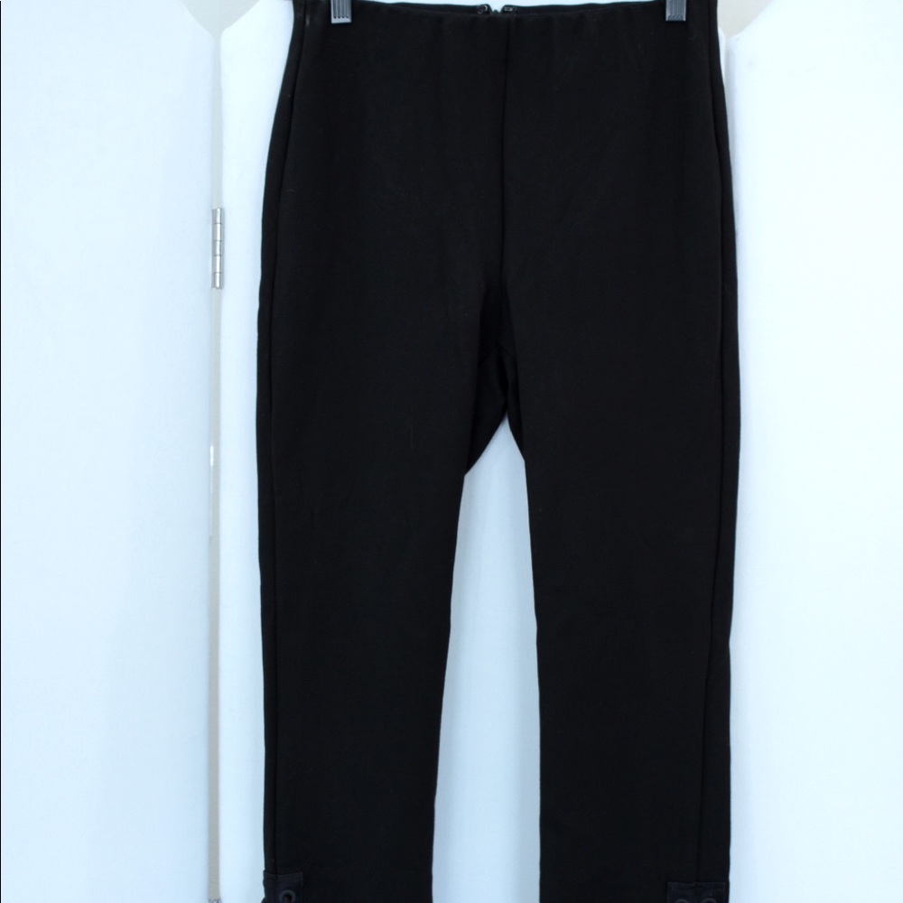 Rag & Bone size 4 Black jersey pant with zipper in the back and waxy coated ties